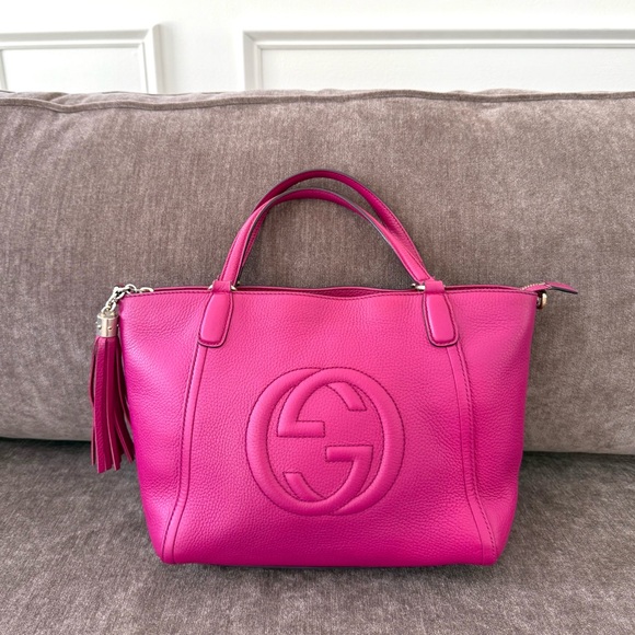 Authentic Gucci Soho small tote bag Cellarius Satchel vibrant pink leather strap